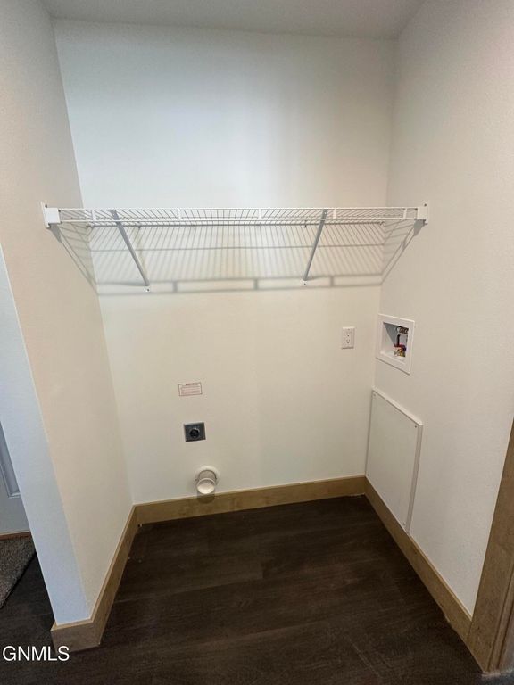 703 6th Avenue SE, Mandan, ND 58554 photo 10