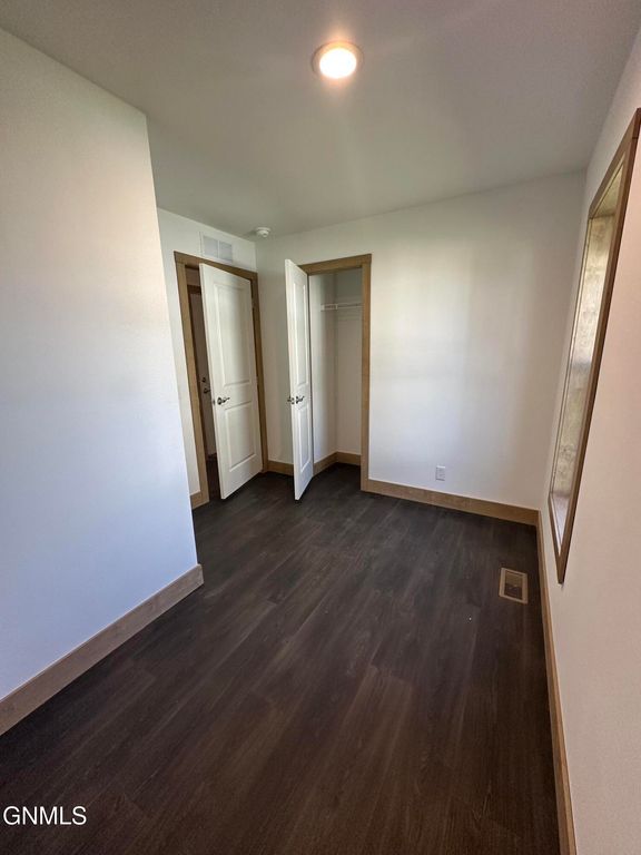 703 6th Avenue SE, Mandan, ND 58554 photo 8