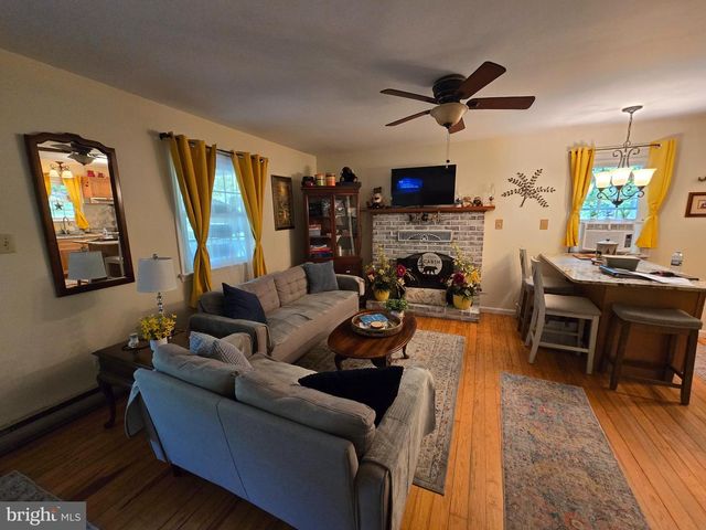 45 TWIN OAK, Aspers, PA 17304