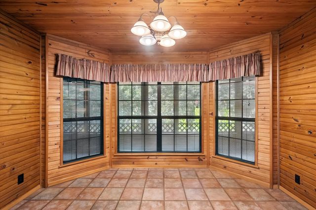 5035 Loper Circle, Streetman, TX 75859