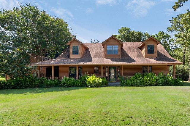 5035 Loper Circle, Streetman, TX 75859