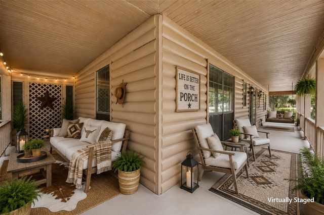 5035 Loper Circle, Streetman, TX 75859
