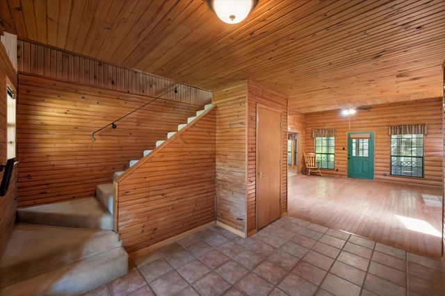 5035 Loper Circle, Streetman, TX 75859