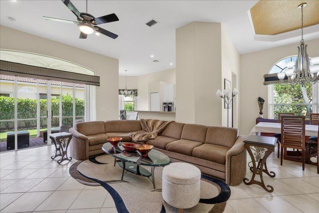 7196 Lorenzo Lane, Delray Beach, FL 33446