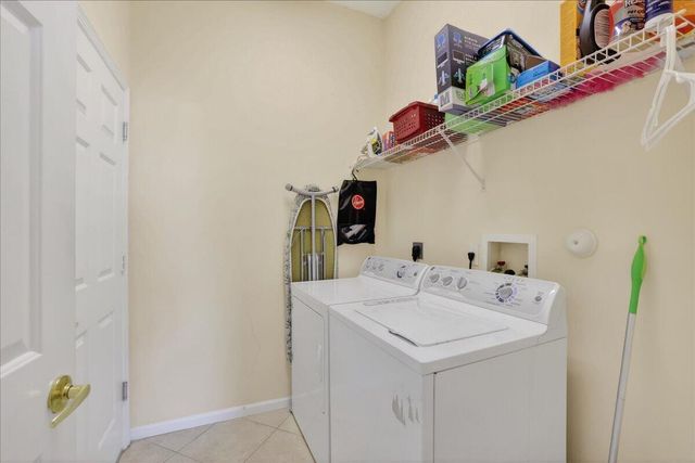 7196 Lorenzo Lane, Delray Beach, FL 33446
