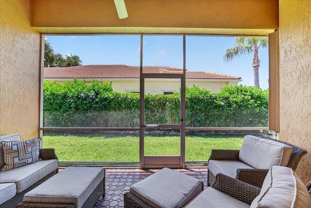 7196 Lorenzo Lane, Delray Beach, FL 33446