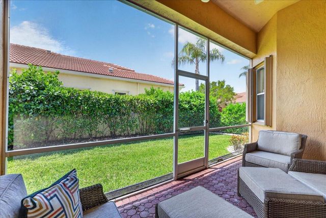 7196 Lorenzo Lane, Delray Beach, FL 33446