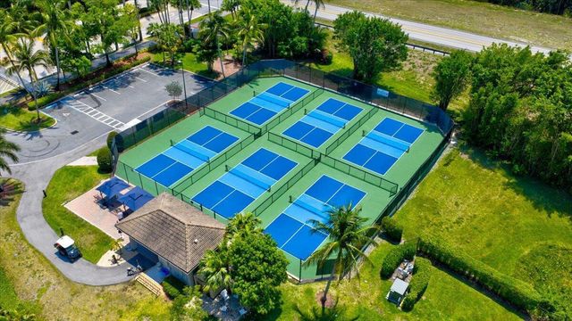 7196 Lorenzo Lane, Delray Beach, FL 33446