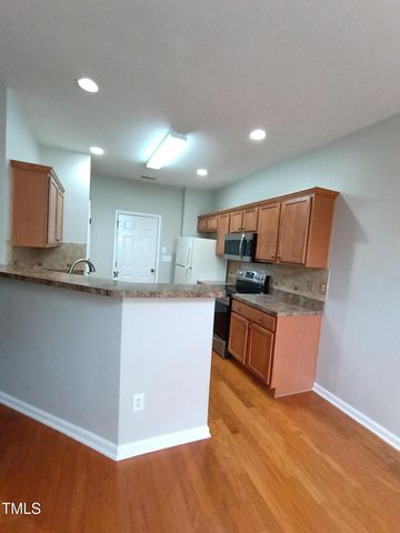 524 Woodson Drive, Clayton, NC 27527