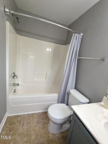 524 Woodson Drive, Clayton, NC 27527