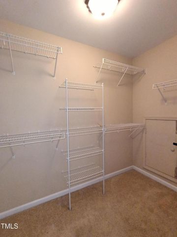 524 Woodson Drive, Clayton, NC 27527