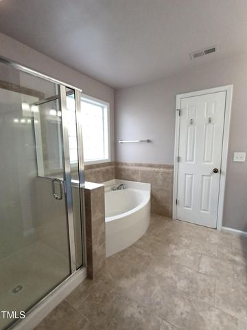 524 Woodson Drive, Clayton, NC 27527