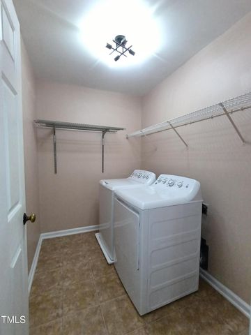 524 Woodson Drive, Clayton, NC 27527