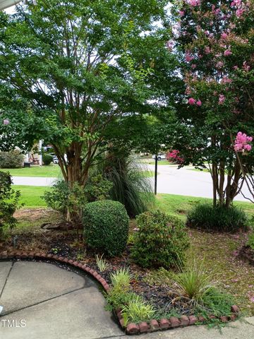 524 Woodson Drive, Clayton, NC 27527