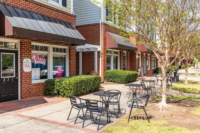 524 Woodson Drive, Clayton, NC 27527