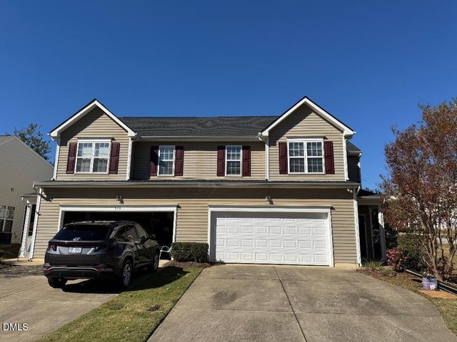 524 Woodson Drive, Clayton, NC 27527