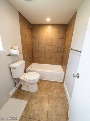 2732 Alicialynn Way, Las Vegas, NV 89121