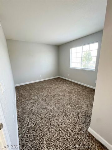 2732 Alicialynn Way, Las Vegas, NV 89121