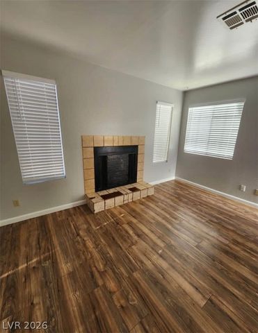 2732 Alicialynn Way, Las Vegas, NV 89121