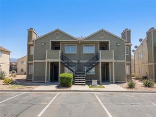 2732 Alicialynn Way, Las Vegas, NV 89121