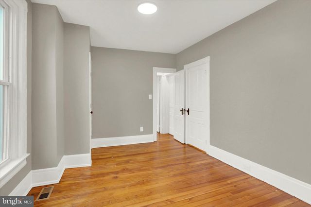 48 E FRANKLIN ST, New Freedom, PA 17349