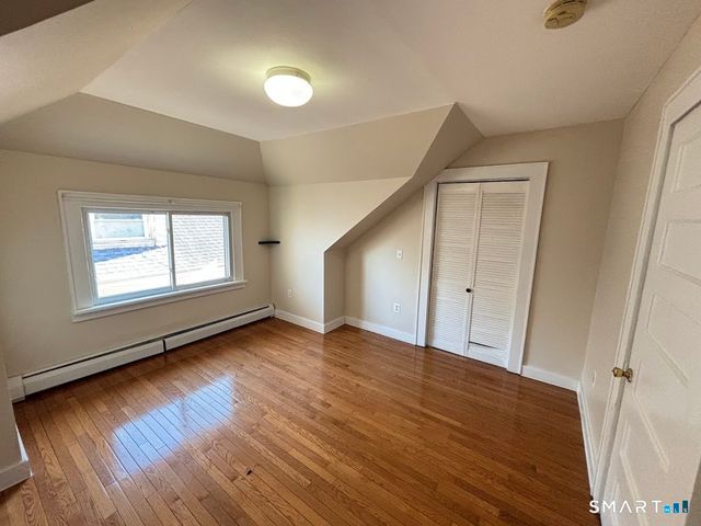 358 Park Avenue 3rd Floor, Bridgeport, CT 06604