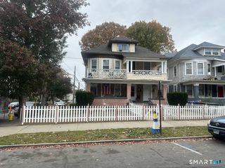 358 Park Avenue 3rd Floor, Bridgeport, CT 06604