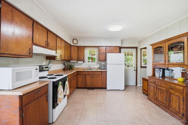 5834 Lake Road, Salem Twp, OH 45152
