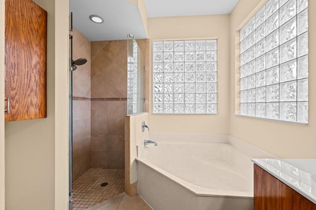4220 NW 90TH Terrace, Coral Springs, FL 33065