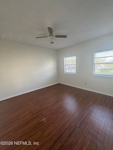 210 13TH Avenue N, Jacksonville Beach, FL 32250