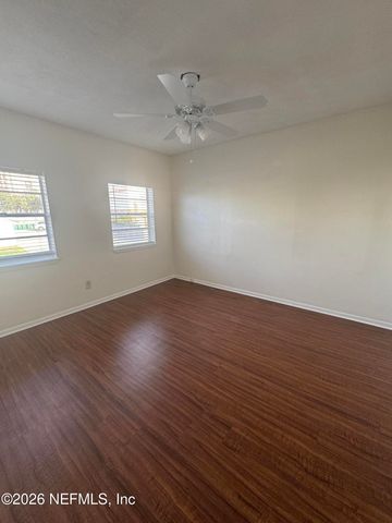 210 13TH Avenue N, Jacksonville Beach, FL 32250