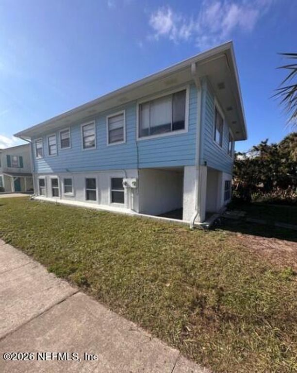 210 13TH Avenue N, Jacksonville Beach, FL 32250
