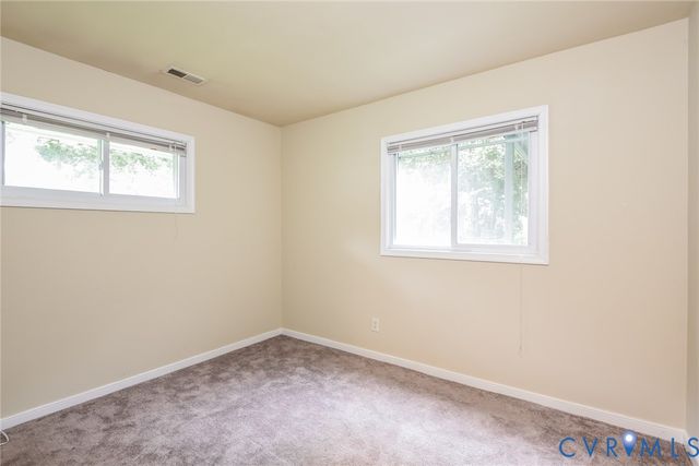 9304 Farmington Dr, Henrico, VA 23229