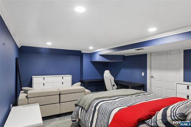 97 Ramapo Hills Boulevard, Oakland, NJ 07436