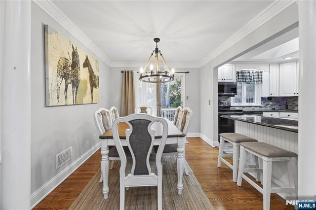 97 Ramapo Hills Boulevard, Oakland, NJ 07436