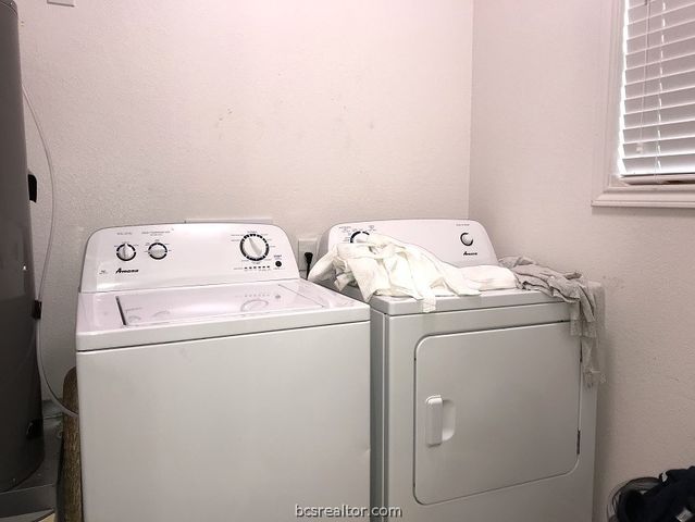 1122 Phoenix Street, College Station, TX 77840