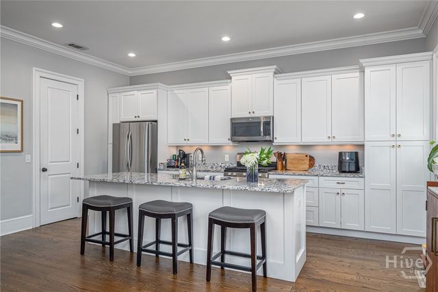 311A Columbus Drive, Savannah, GA 31405