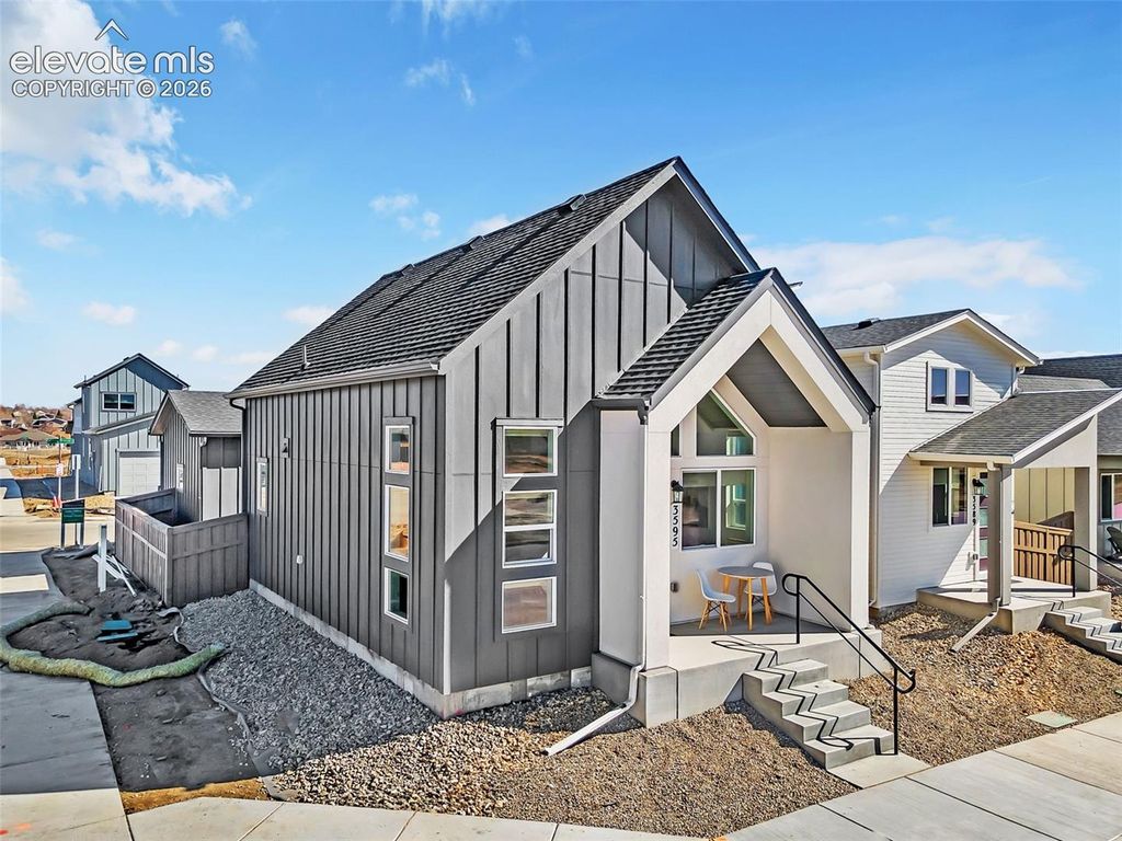 3595 Greenways Main Boulevard, Colorado Springs, CO 80922 — photo 2