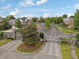 1046 Misty Morn Cir, Spring Hill, TN 37174