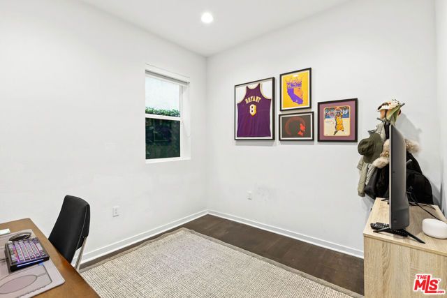 8408 Blackburn Avenue, Los Angeles, CA 90048