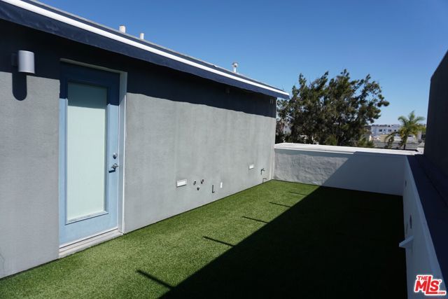 8408 Blackburn Avenue, Los Angeles, CA 90048