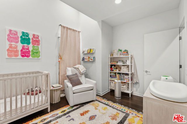 8408 Blackburn Avenue, Los Angeles, CA 90048