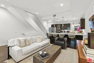 8408 Blackburn Avenue, Los Angeles, CA 90048