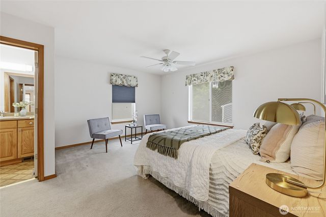 1392 Turquoise Court NE, Poulsbo, WA 98370