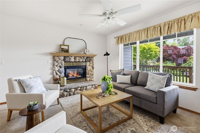 1392 Turquoise Court NE, Poulsbo, WA 98370