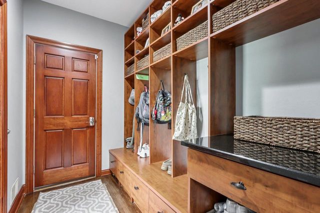 14165 Lindsay DRIVE, Brookfield, WI 53005