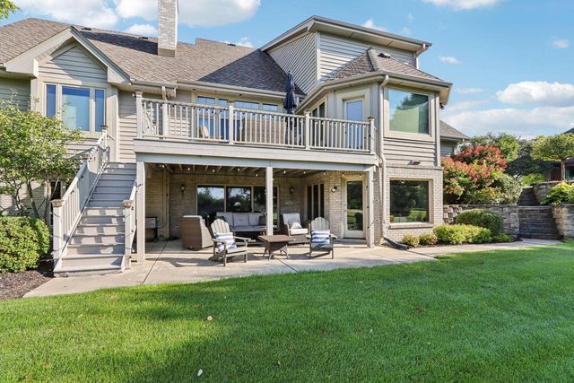 14165 Lindsay DRIVE, Brookfield, WI 53005