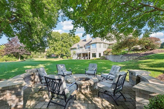 14165 Lindsay DRIVE, Brookfield, WI 53005