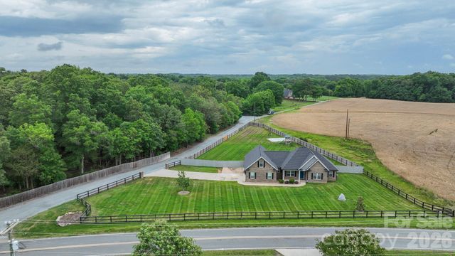 3426 Rilla Hamilton Road, Monroe, NC 28110