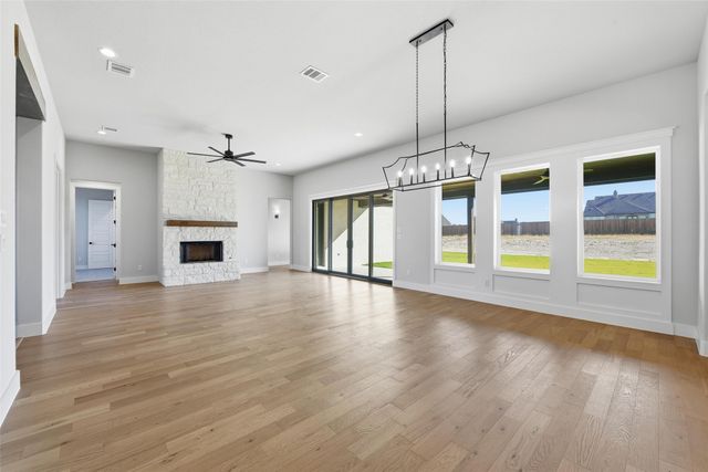 404 Mah Cheta, Aledo, TX 76008